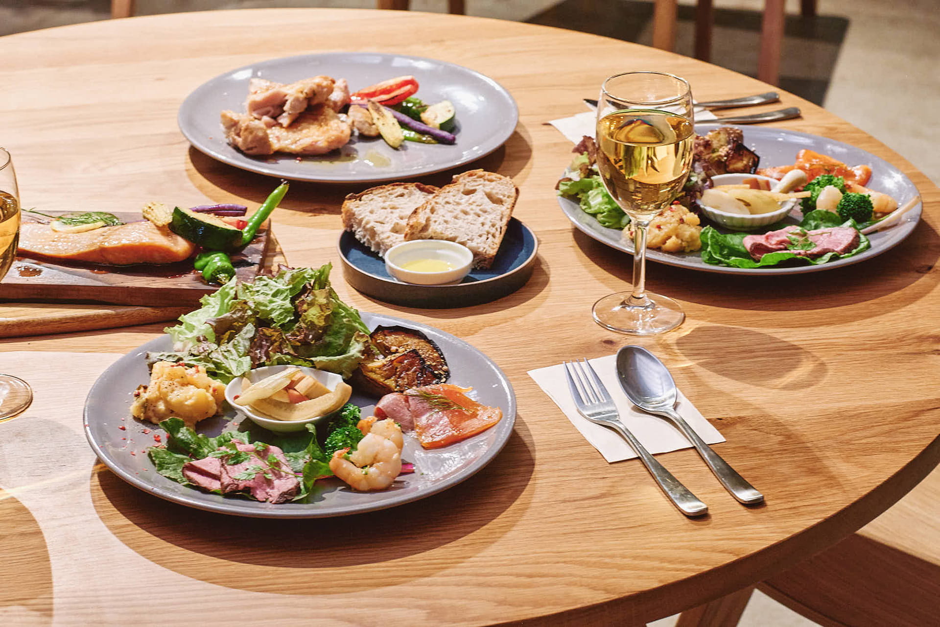 レストラン イメージ